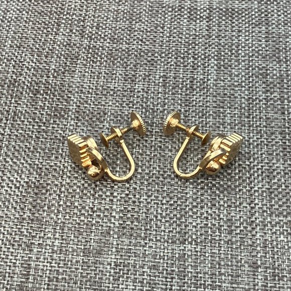 Alice Clip On Earrings Gold Diamond Swirl Ball Screw Back Vintage Retro Granny - Picture 6 of 8